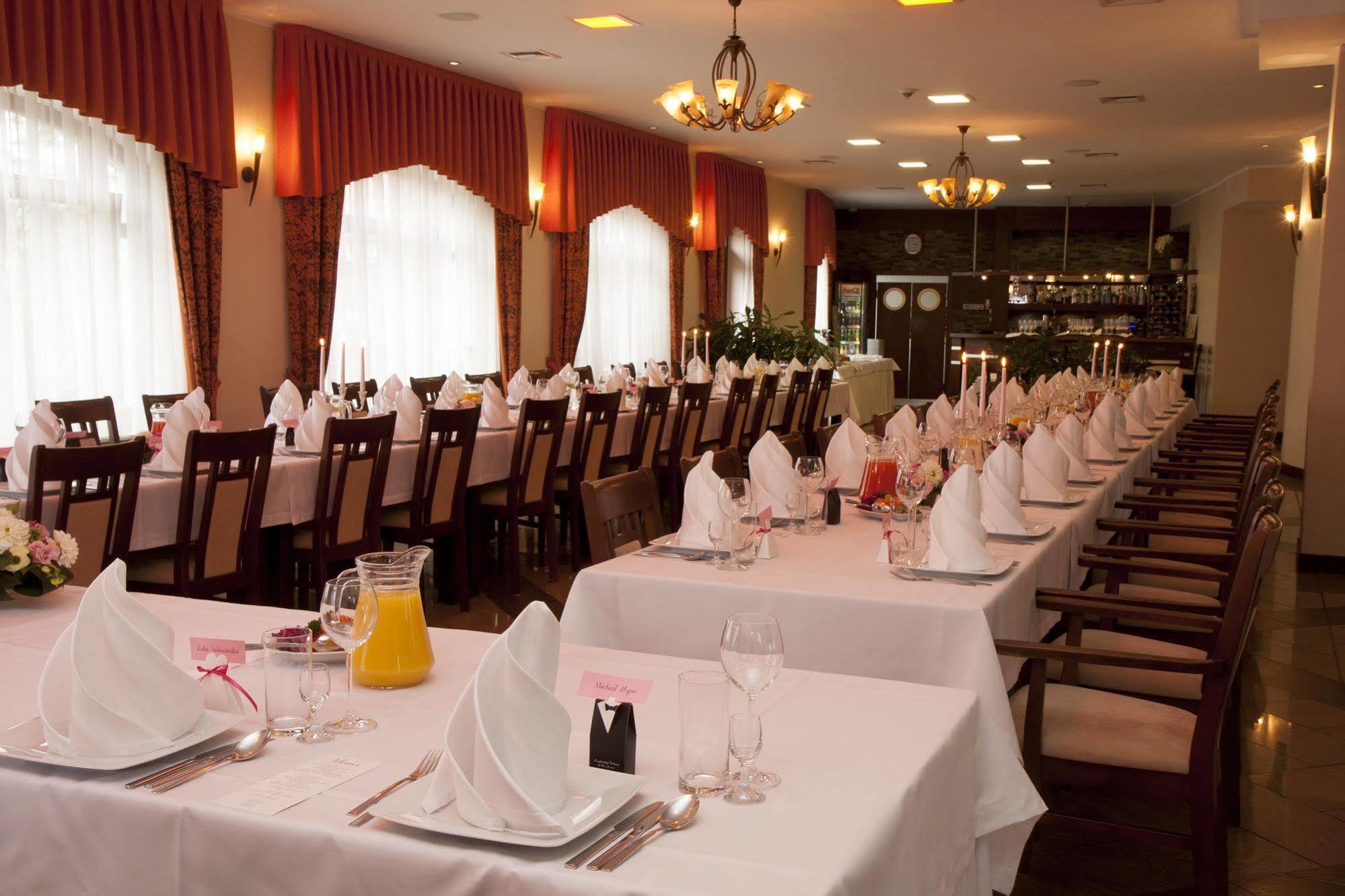 Amber Hotel 3*