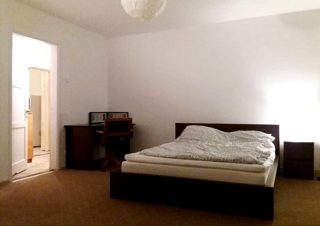 Apartment Areszt Domowy