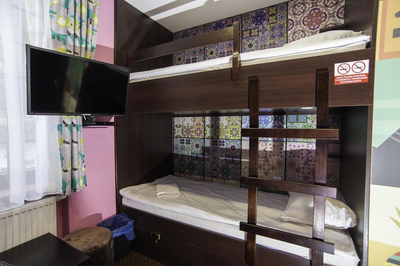 World - Old Town Hostel