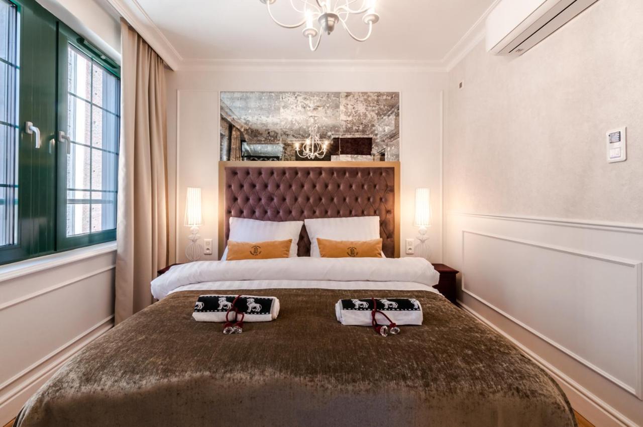 Aparthotel Gotyk House 3*