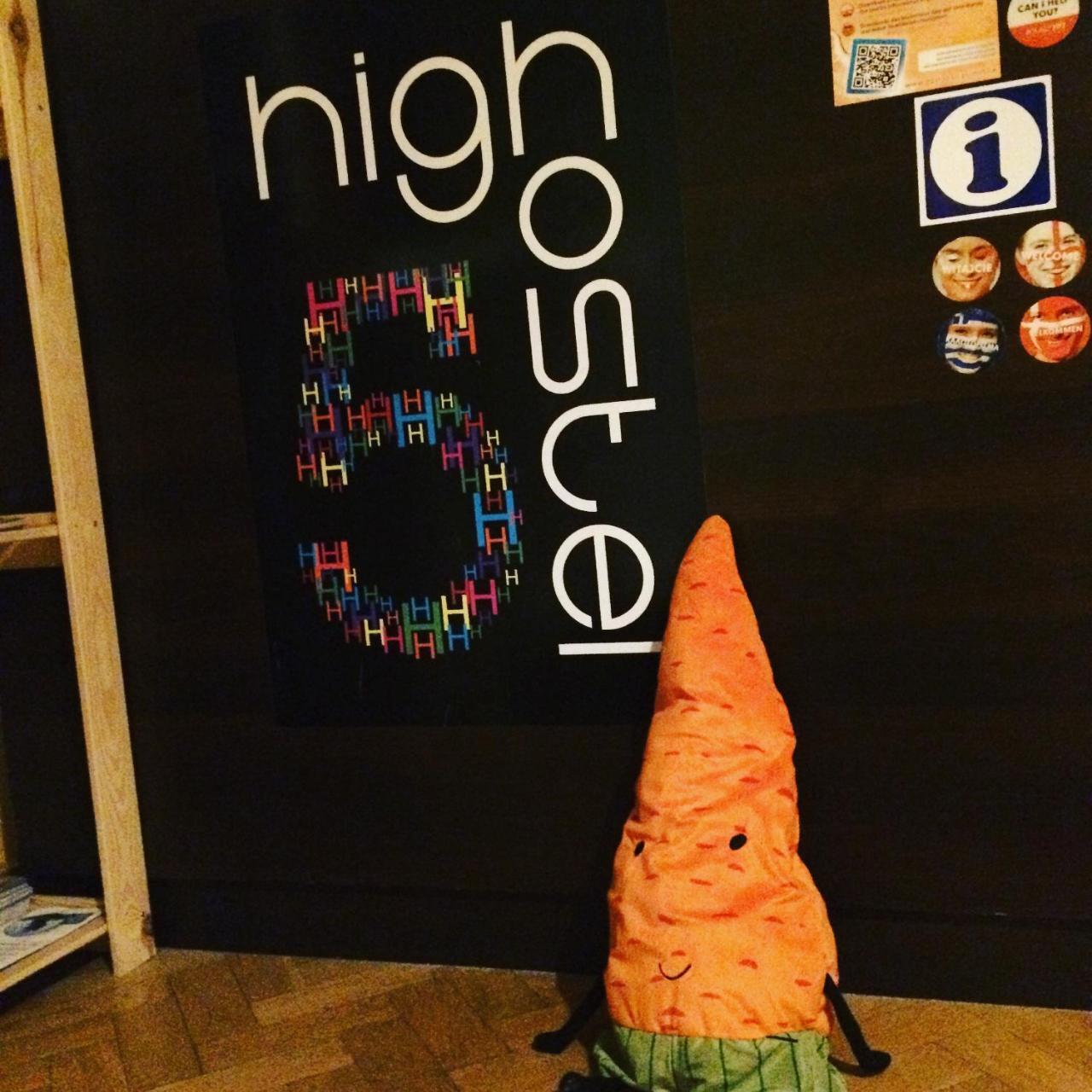 High 5 *