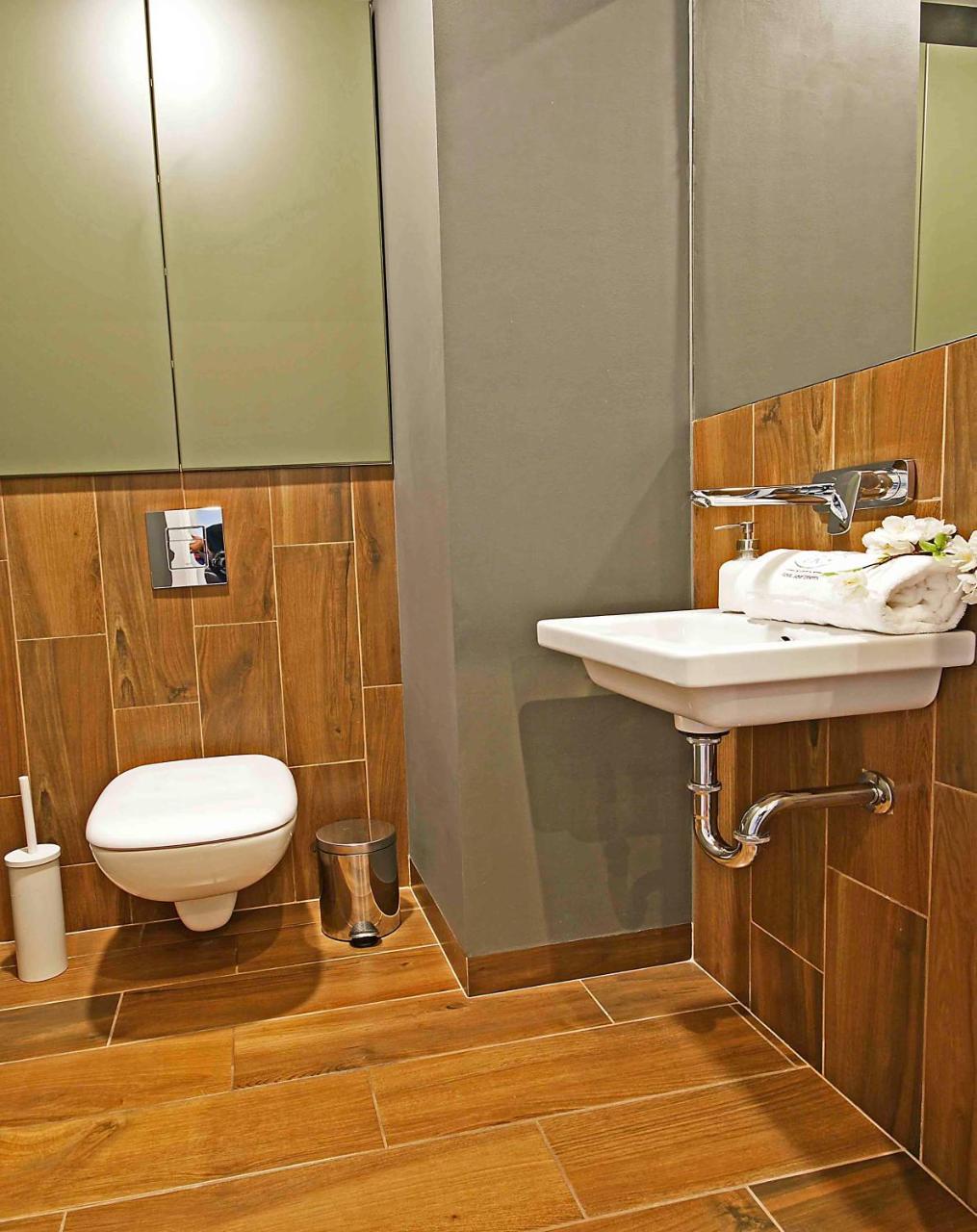 Apartment Irs Royal Irs Brabank