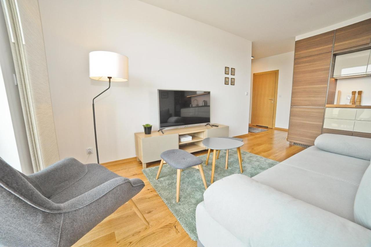 Grand - Three Bedrooms With Panorama Of The Old Town Apartment *