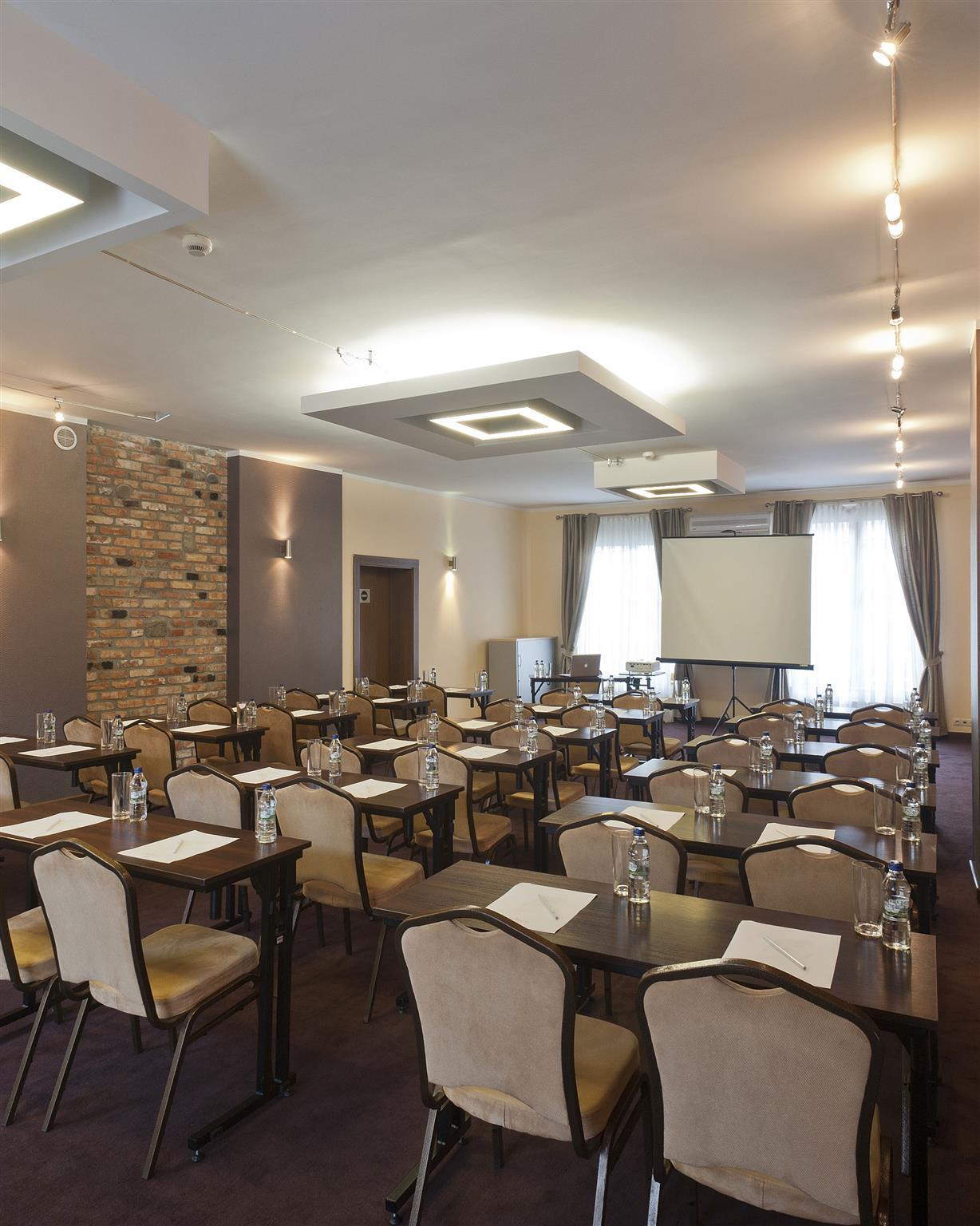 Bonum Old Town Hotel 3*