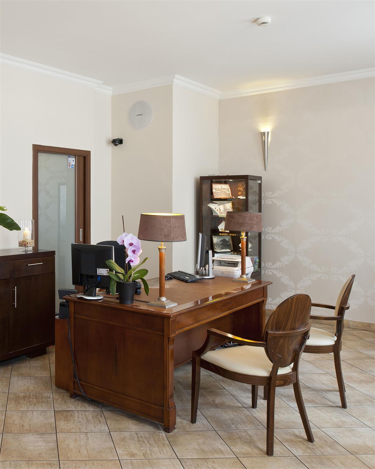 Bonum Old Town Hotel 3*