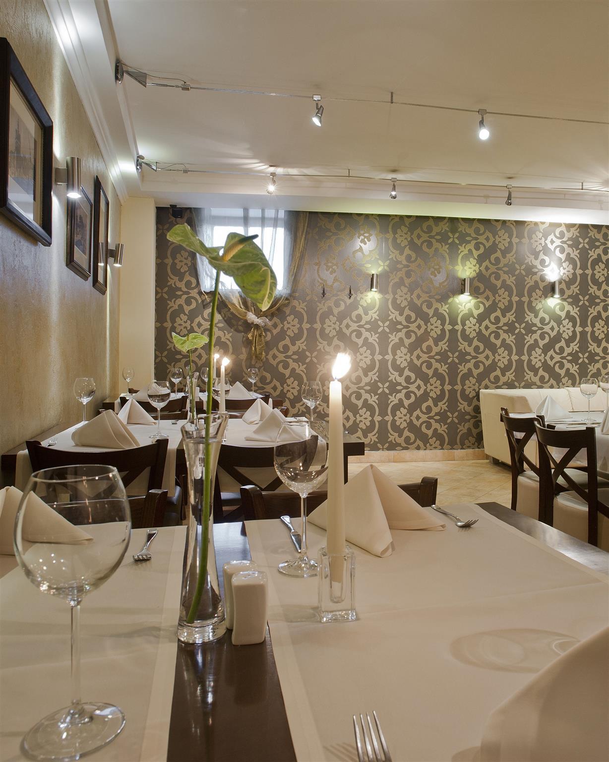 Bonum Old Town Hotel 3*