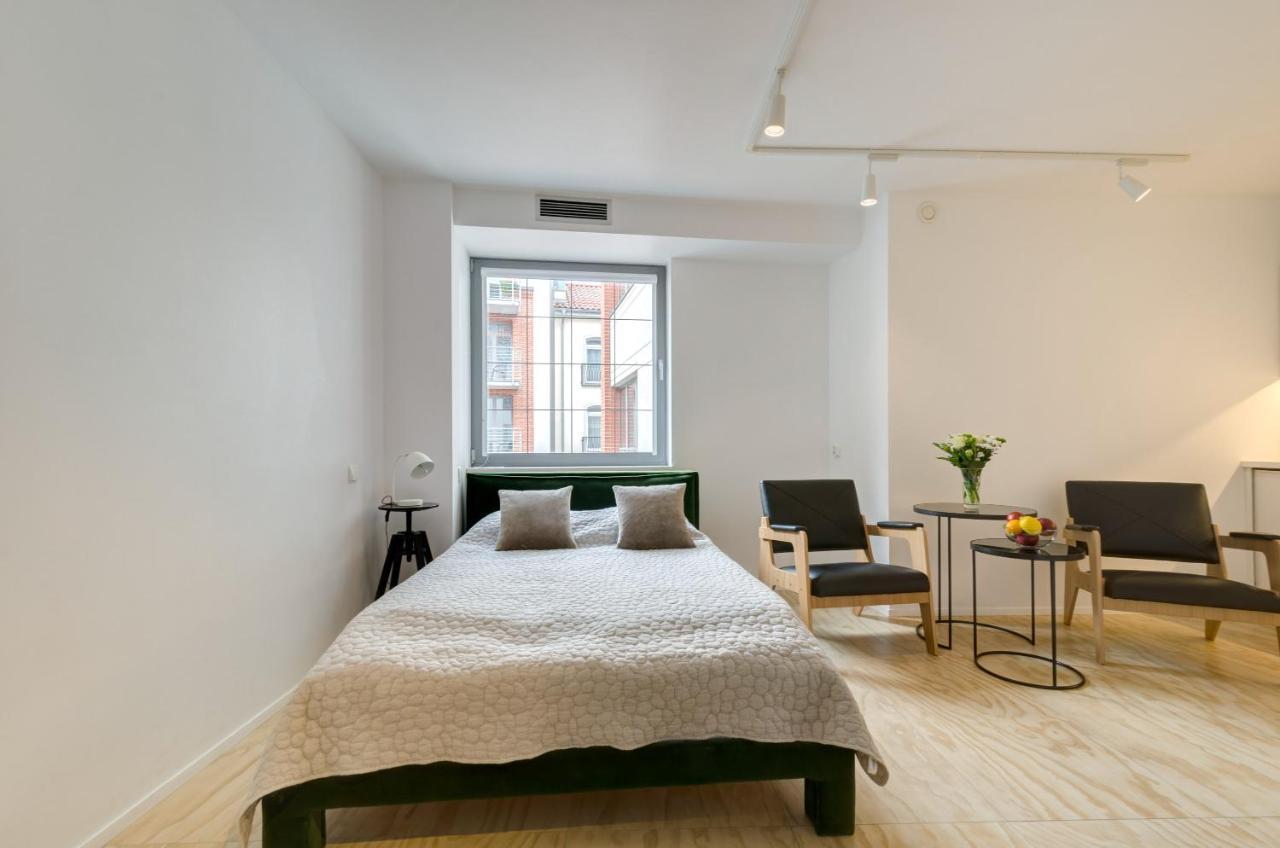 Apartment Happy Old Town Tartaczna Street 29b *