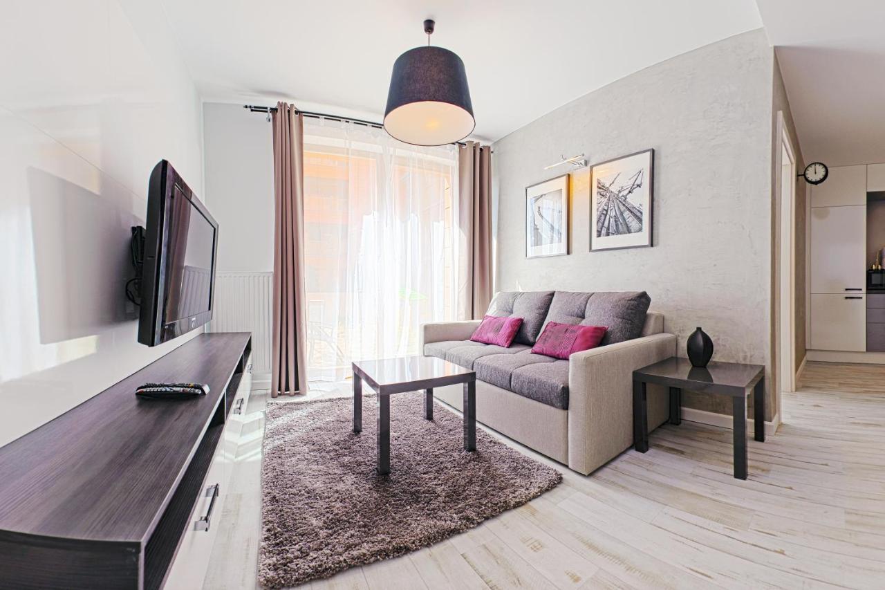 Sun & Snow Aura Apartment *