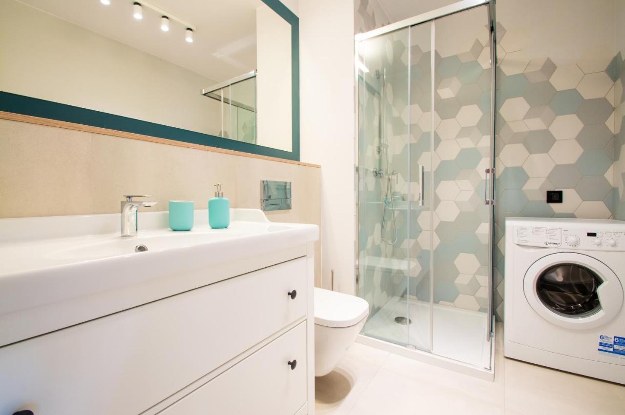 Grand - Waterlane Island Apartment