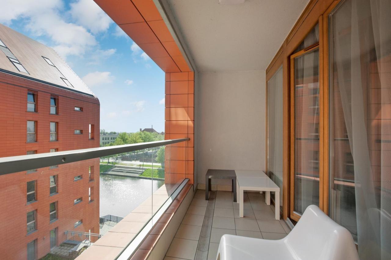 Aura Old Town Apartment