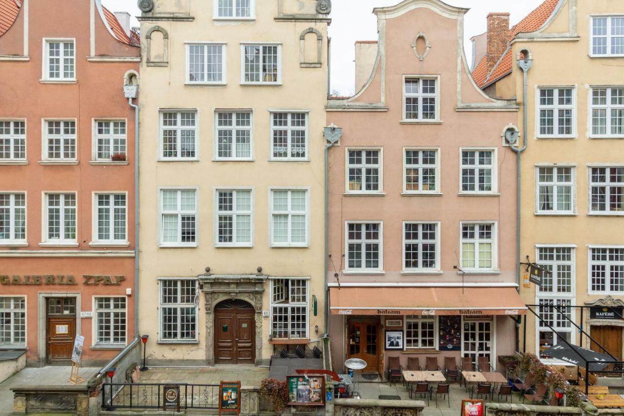 Old Town Piwna By Renters Gdansk