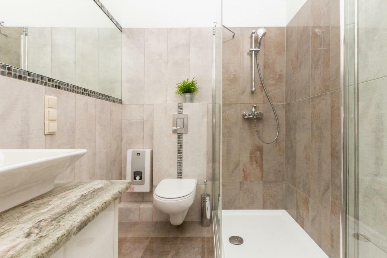 Old Town Piwna By Renters