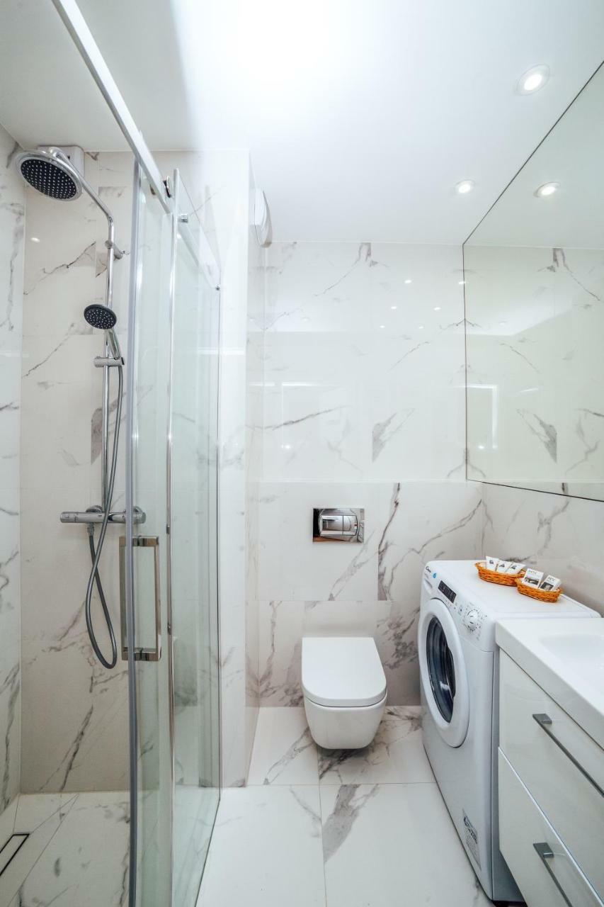 Apartamento Pobookowane Chmielna Old Town