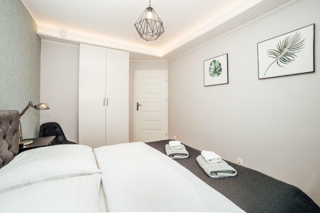 Pobookowane Chmielna Old Town Apartamento