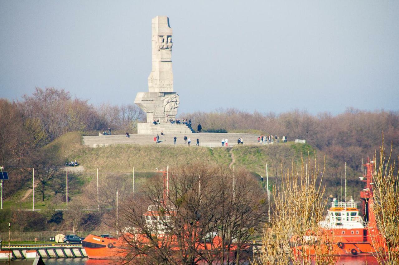 Westerplatte By Renters Gdansk