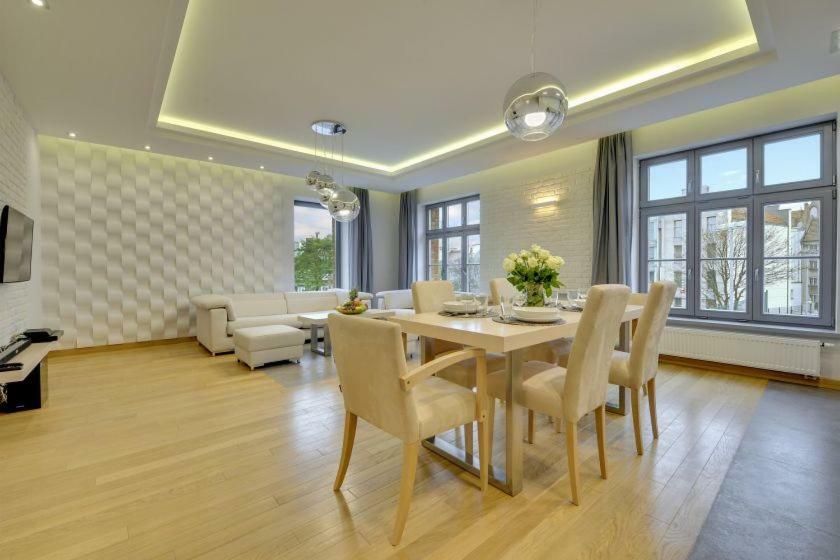 Apartment Tobiasza Old Town Flatinfo *