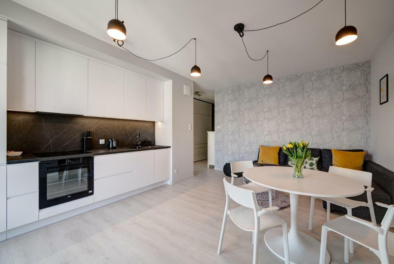 Dom & House - Nadmorze Estate Gdansk
