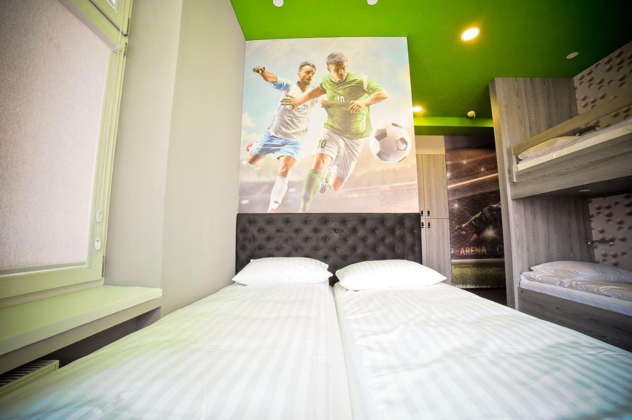 Olympic - Old Town Hostel *