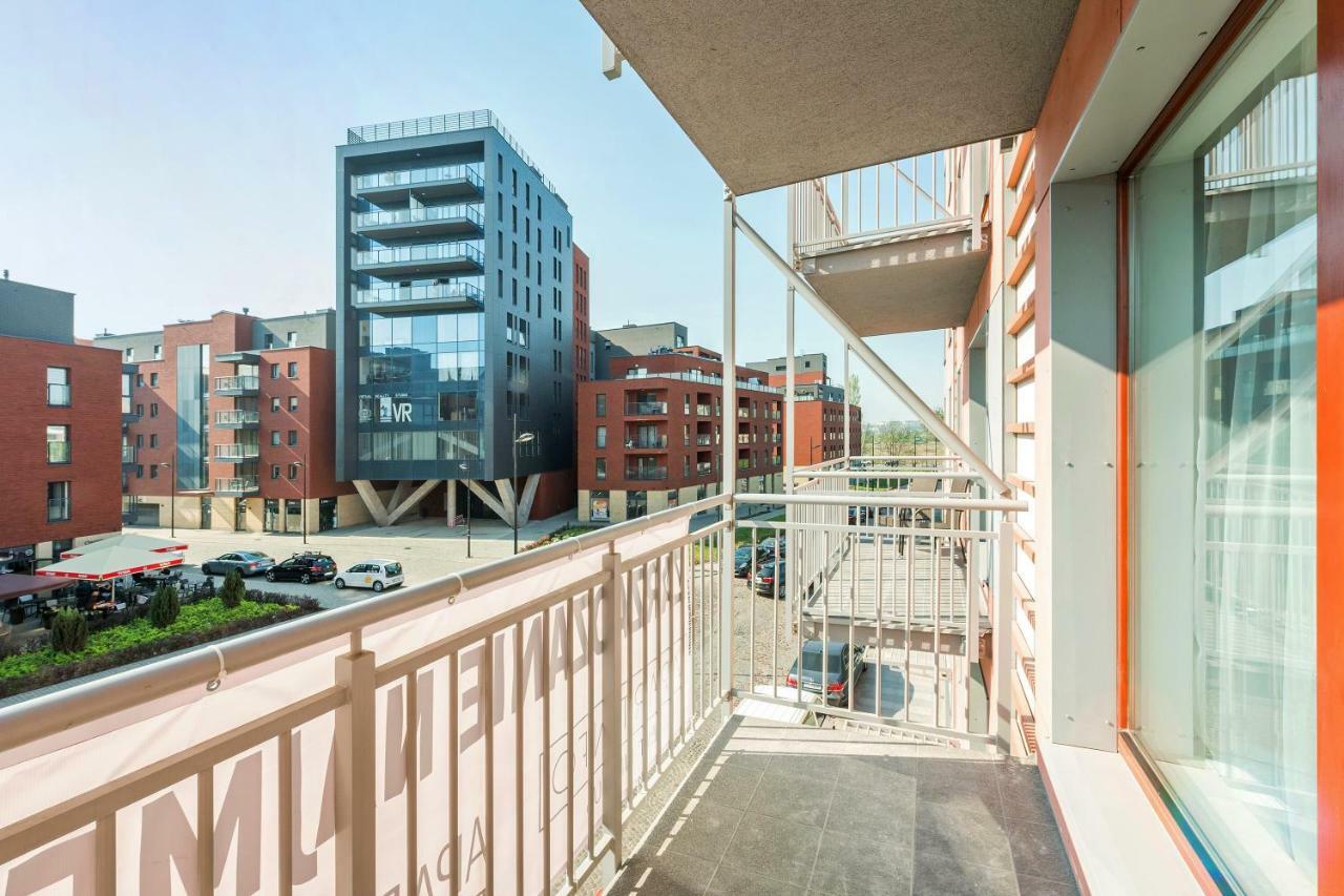 Waterlane Island Pool & Gym Apartment Gdansk