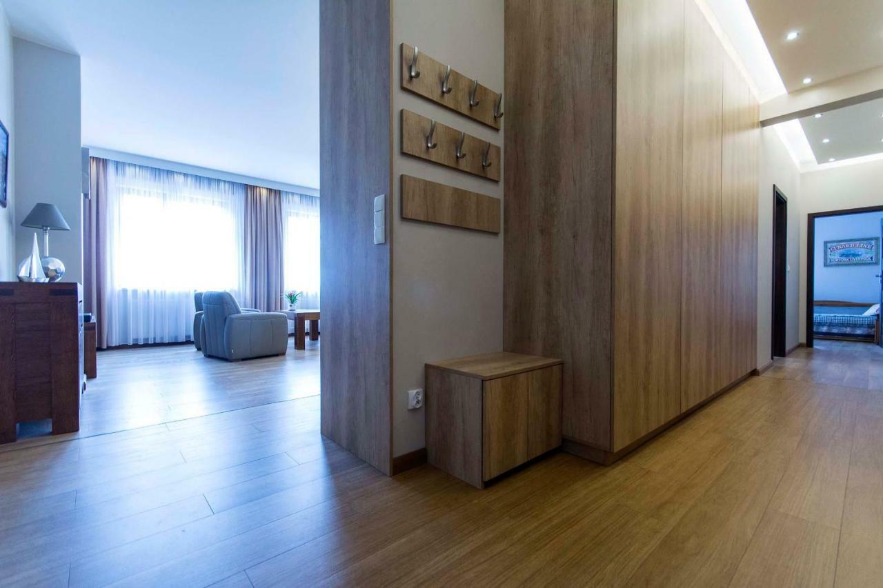Gold - Neptun Park By Oneapartments Apartment
