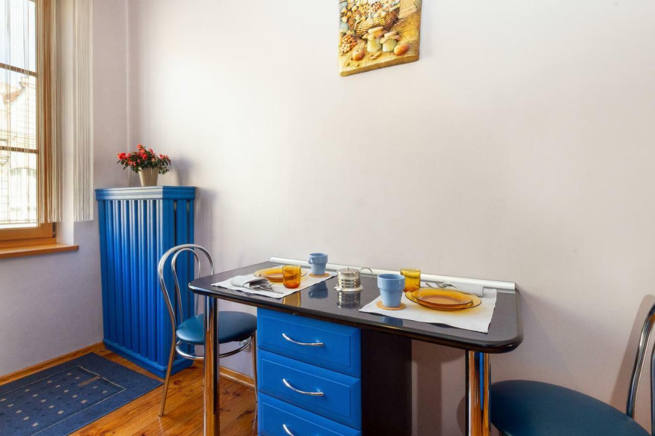 Vintage Old Town By Renters Apartment *