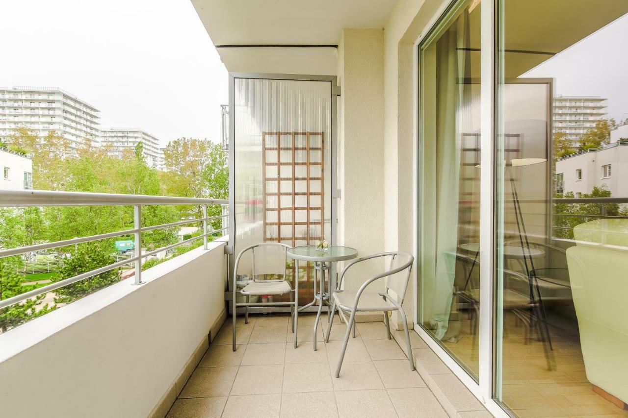 Rent A Flat - Obroncow Wybrzeza St. Apartment *