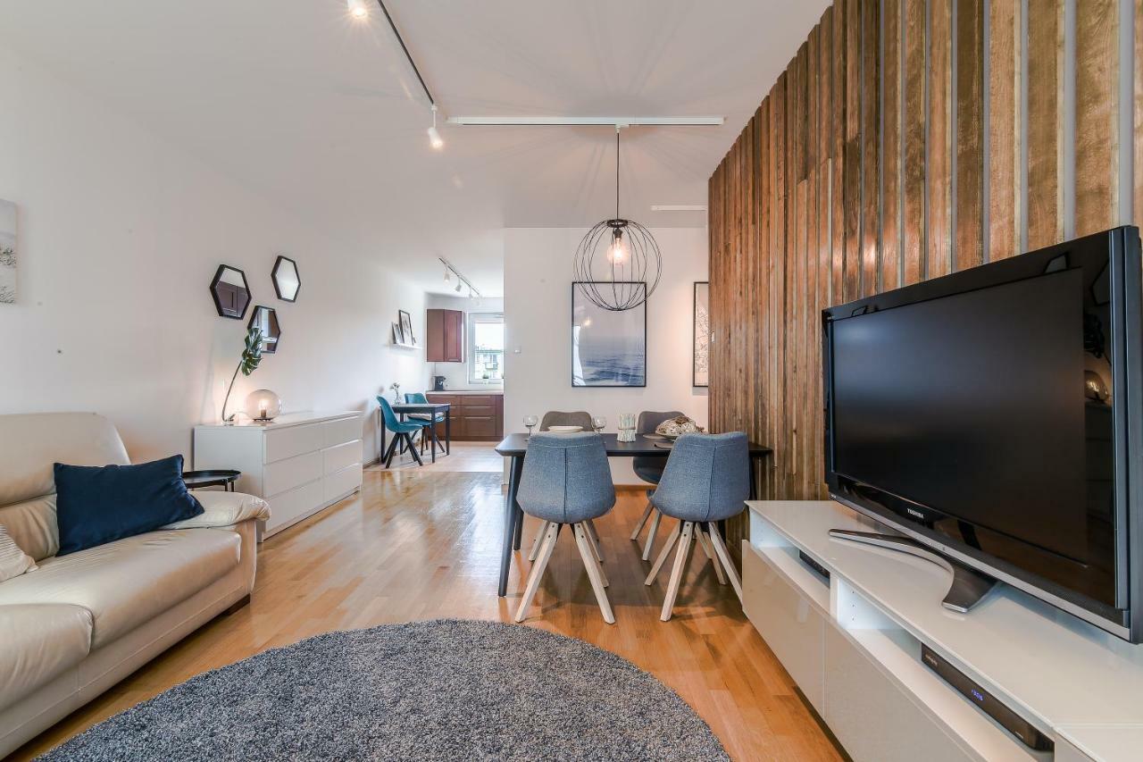 Apartment Rent A Flat - Obroncow Wybrzeza St. Gdansk