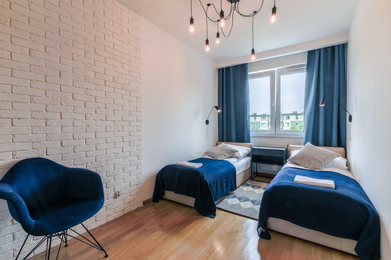 Rent A Flat - Obroncow Wybrzeza St. * Gdansk