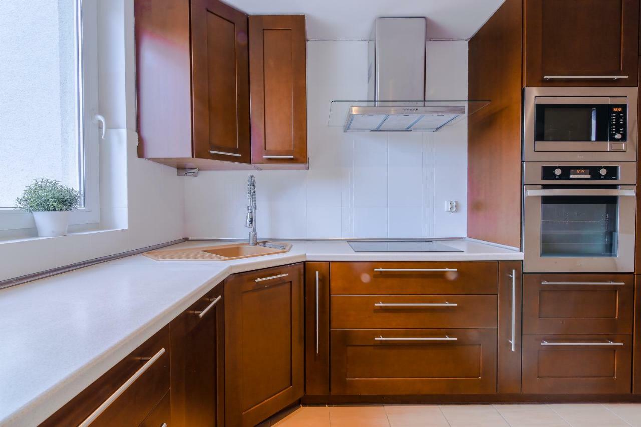 Rent A Flat - Obroncow Wybrzeza St. * Gdansk