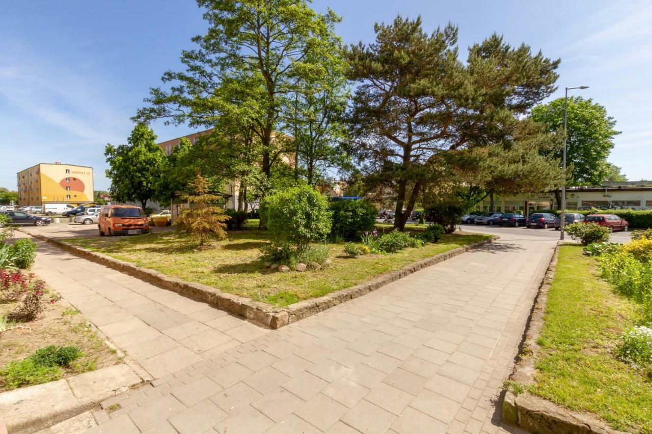 Dworska By Renters Huoneisto *