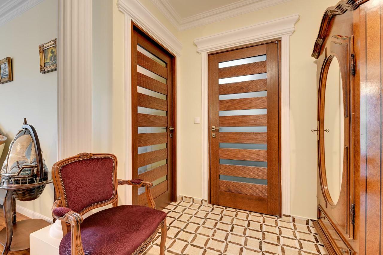 Apartment Apartinfo Center *