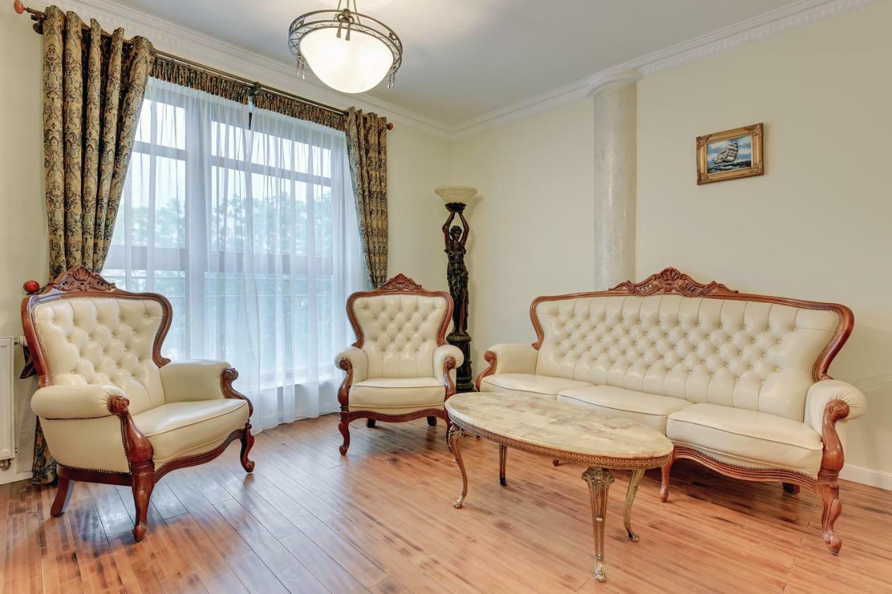 Apartment Apartinfo Center *