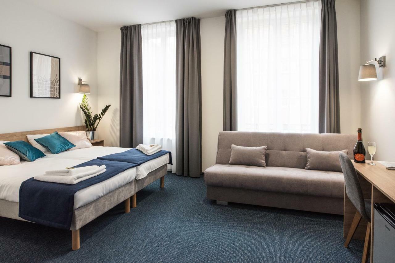 Aparthotel Fama Old Town 3*