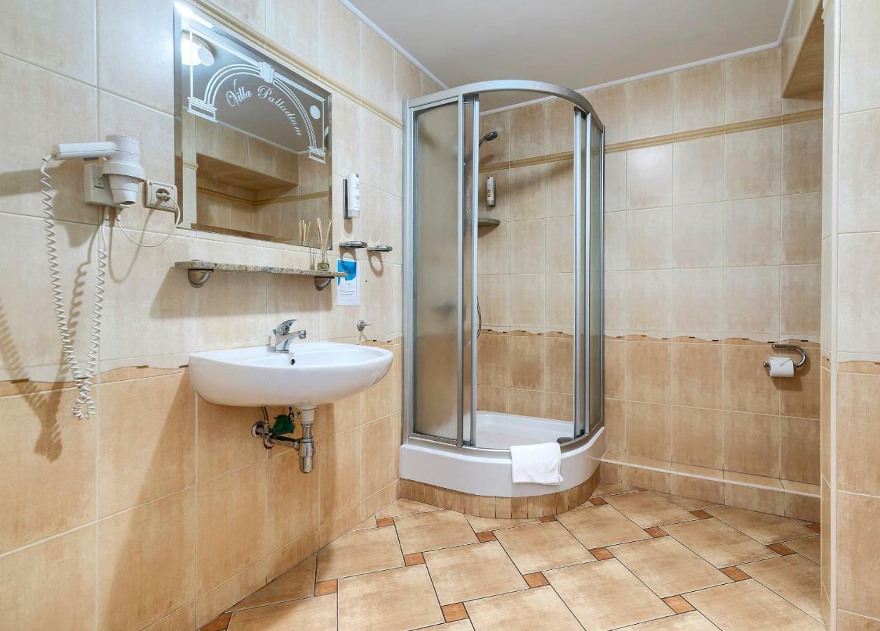Palladium Bed & Breakfast 3*