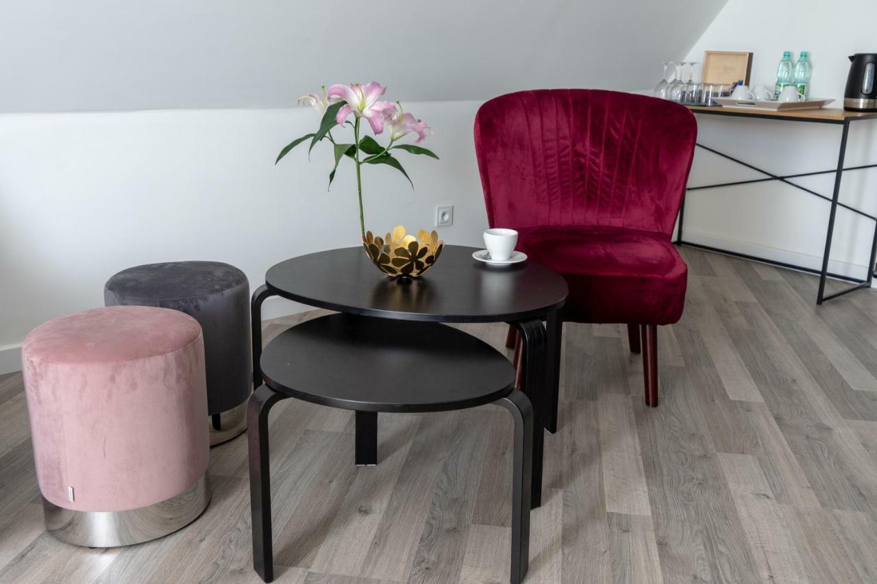 Black Swan House, Old Town Aparthotel 3*