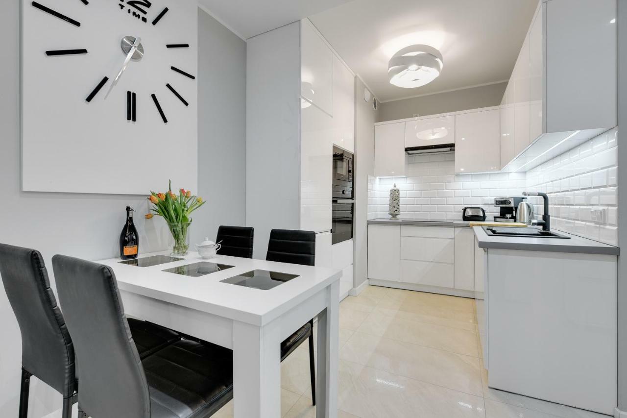 Apartment Beautiful Seaside View - 4 Oceans Premium Gdansk