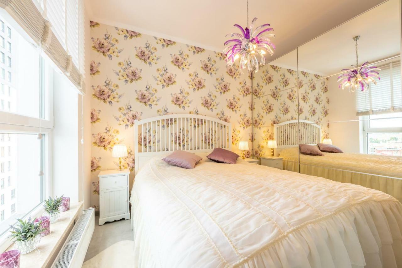 Victus Apartament Arleta Apartment *