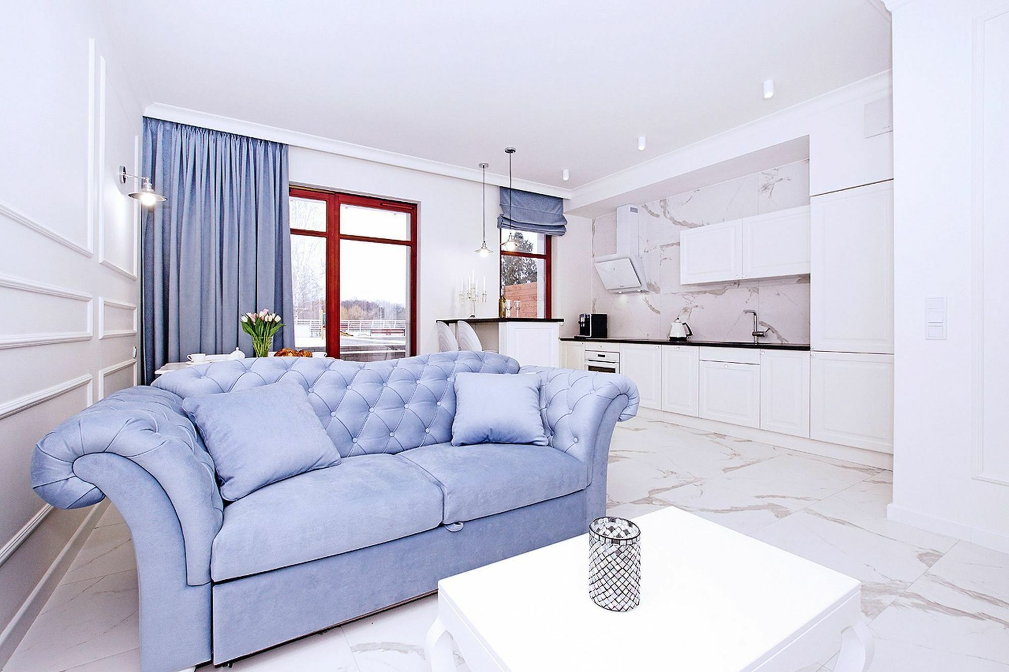 Blue Buddy - Hamptons Gdansk