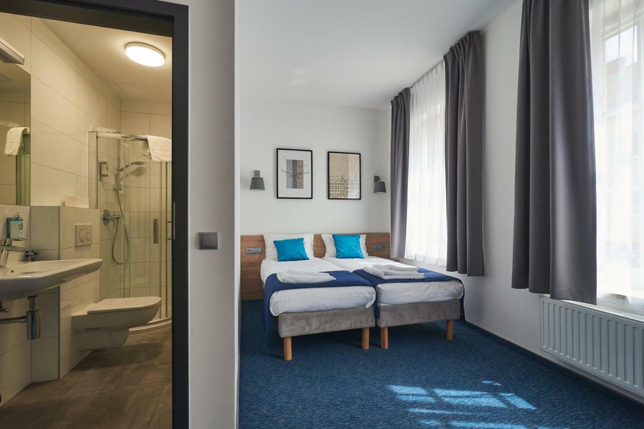 Fama Old Town Aparthotel 3*