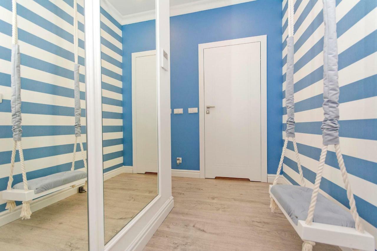 Marine By Oneapartments Apartment