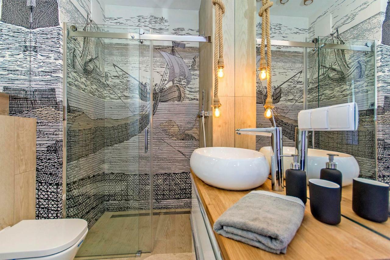 Apartment Marine By Oneapartments Gdansk
