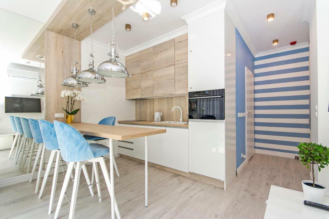 Marine By Oneapartments Apartment *