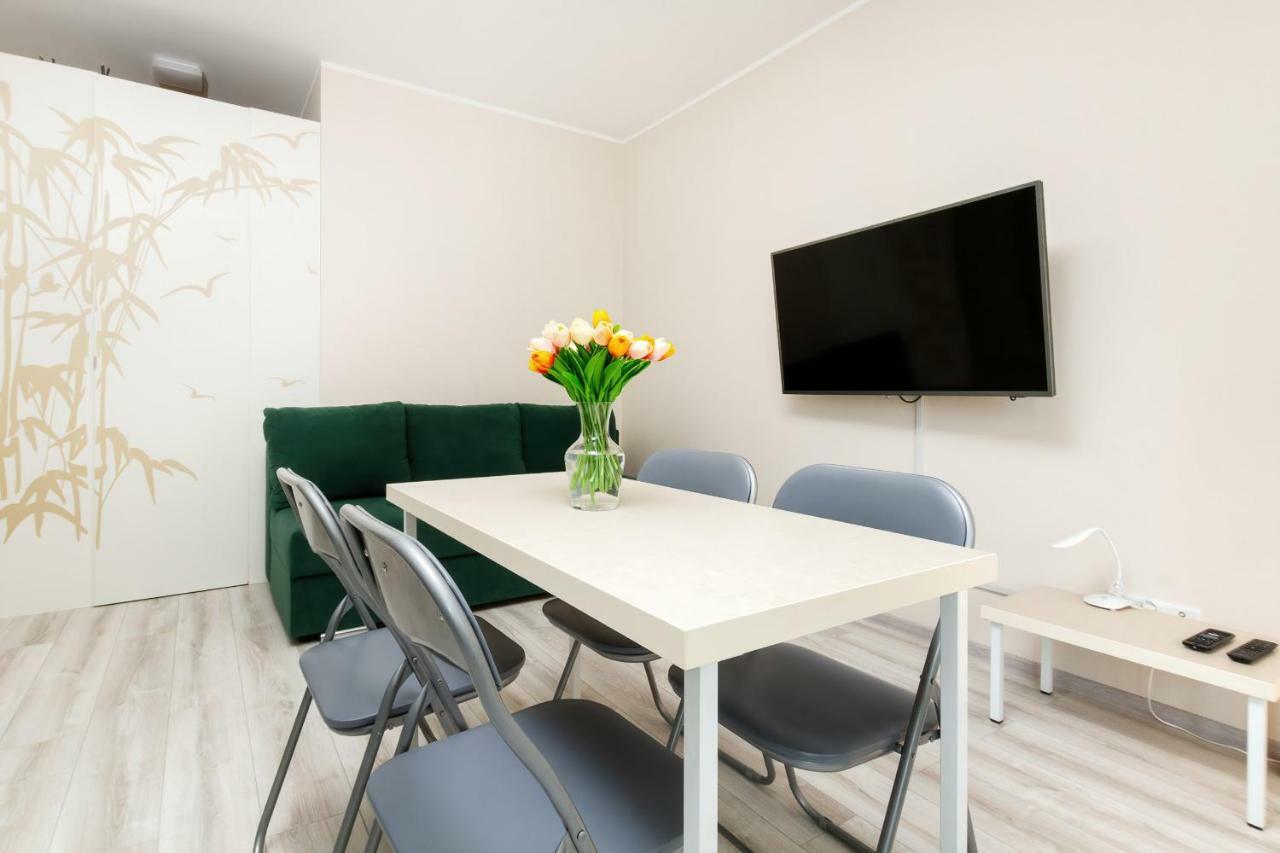 Lägenhet Zajezdnia Wrzeszcz Grudziadzka By Renters Gdańsk