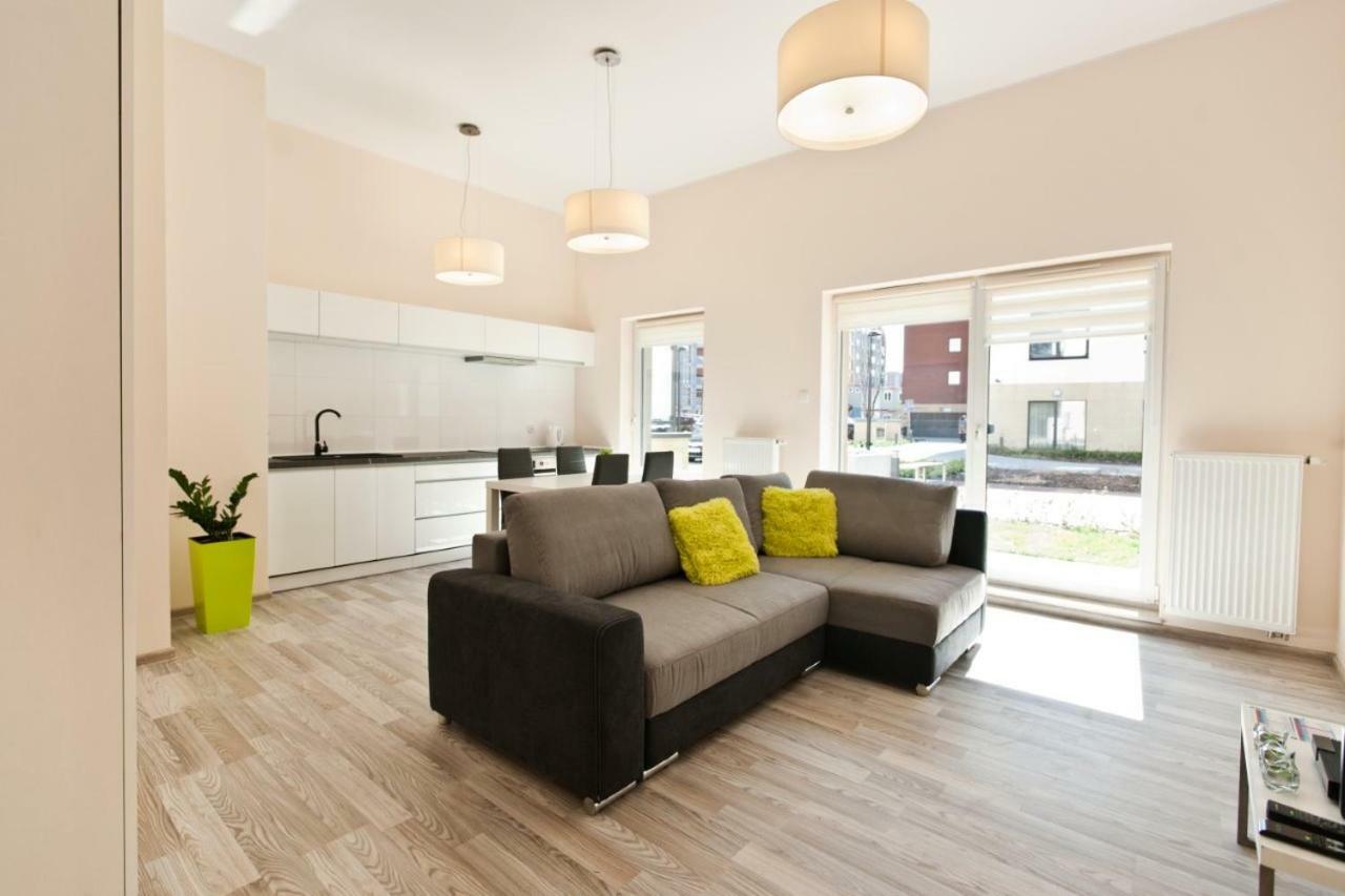 Chmielna Park Apartment
