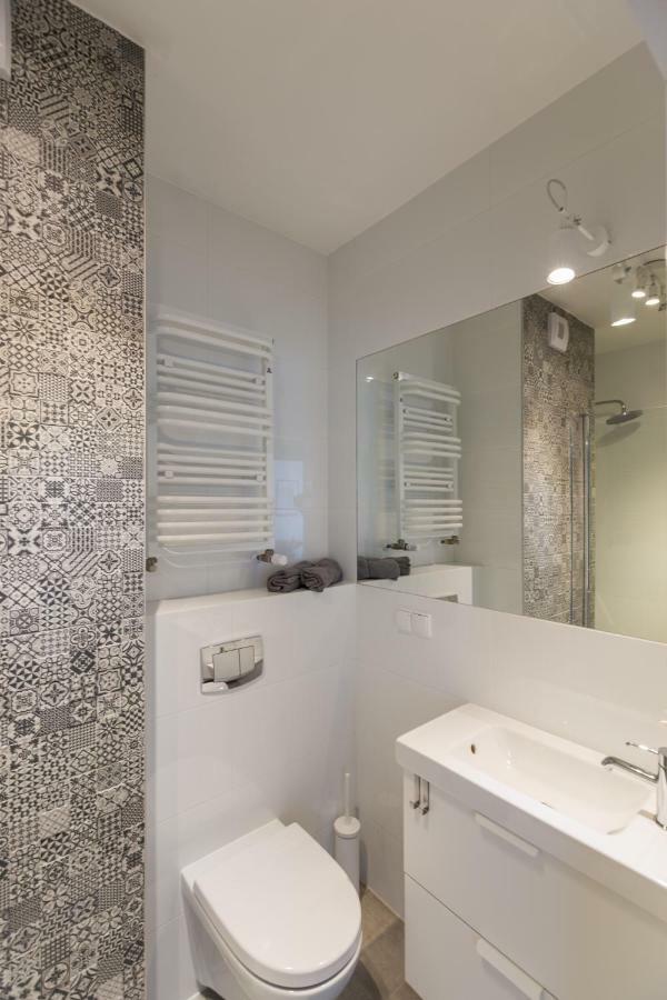 Chmielna Park Apartment *