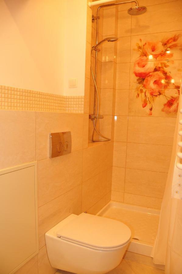 Luna Apart Apartment