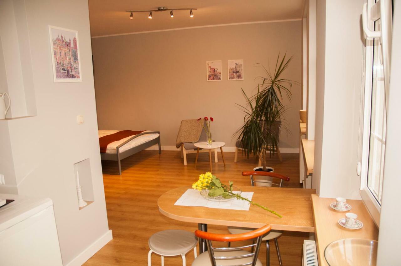 - Old Town Apartment *