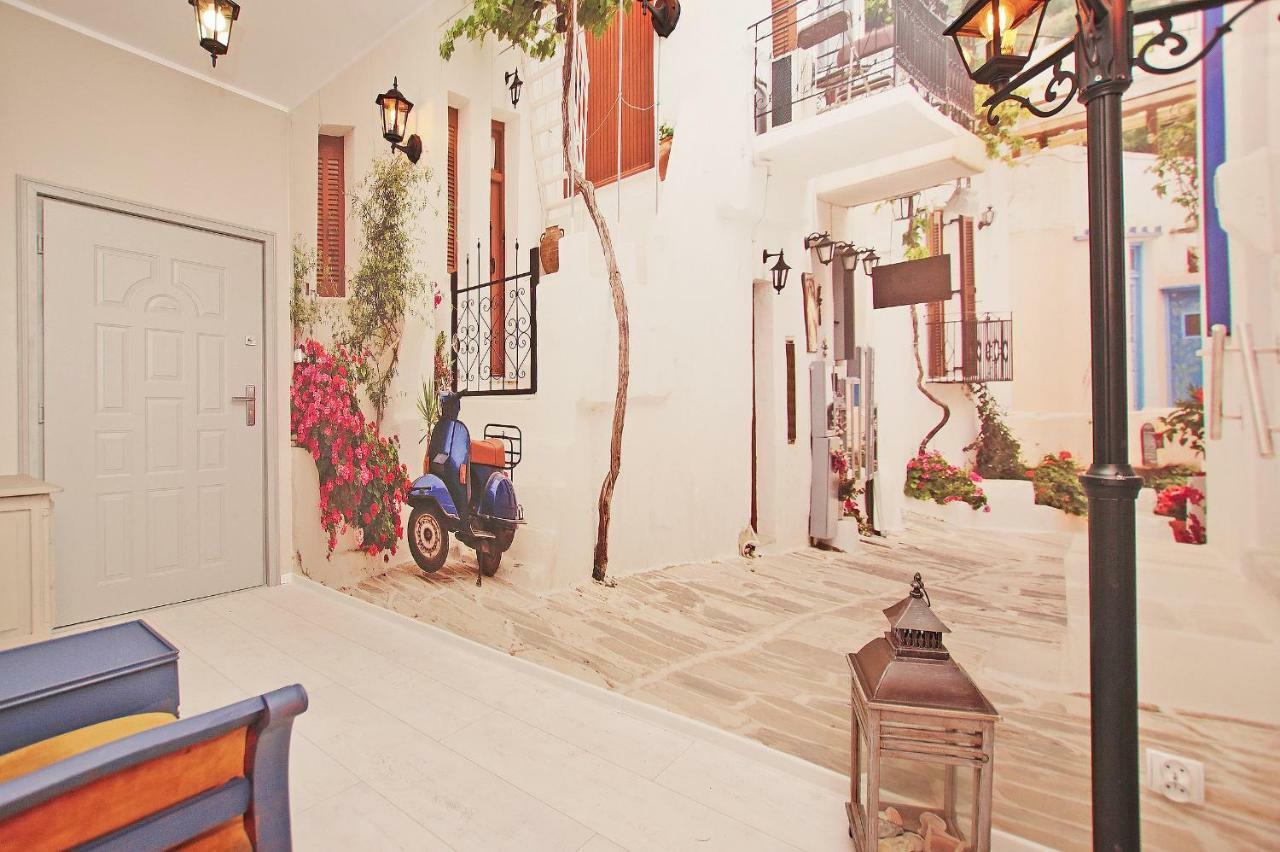 Old Town Apartment *