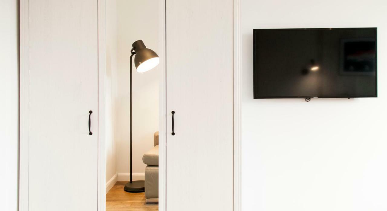 Family Luxury Comfort Old Town Apartament, 1-8, 2 Sypialnie I Salon, Parking W Cenie