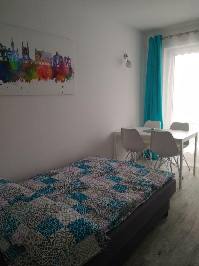 Apartment Multicolor *